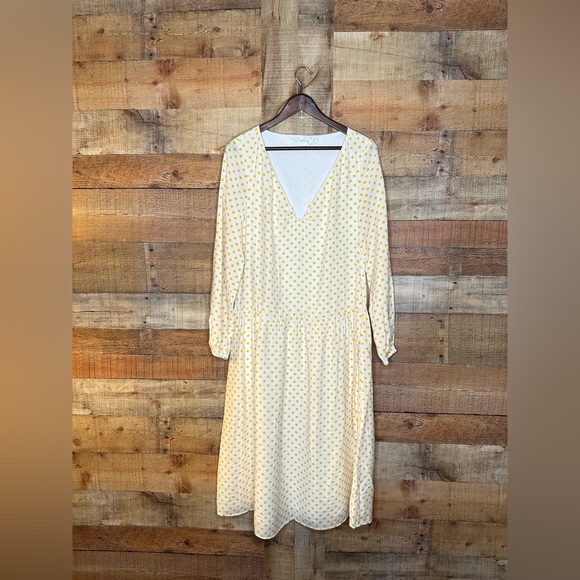 Vila midi dress with balloon sleeve in yellow spot - Picture 7 of 15